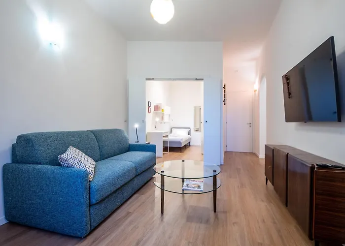 Housmart Dimora D'azeglio شقة